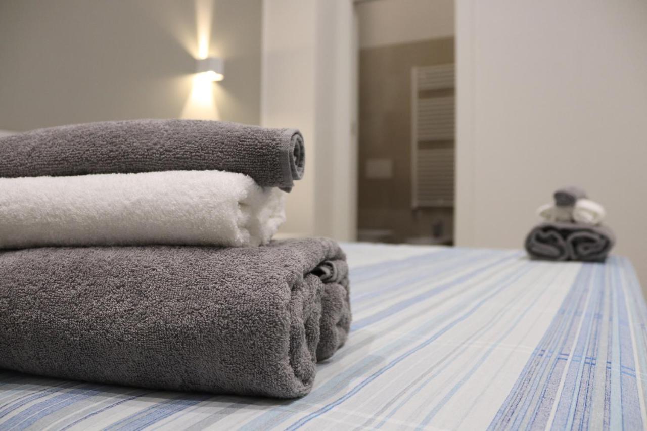 Moon Bologna Apartment ภายนอก รูปภาพ