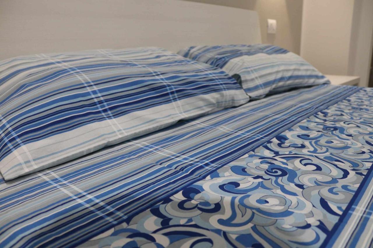 Moon Bologna Apartment ภายนอก รูปภาพ