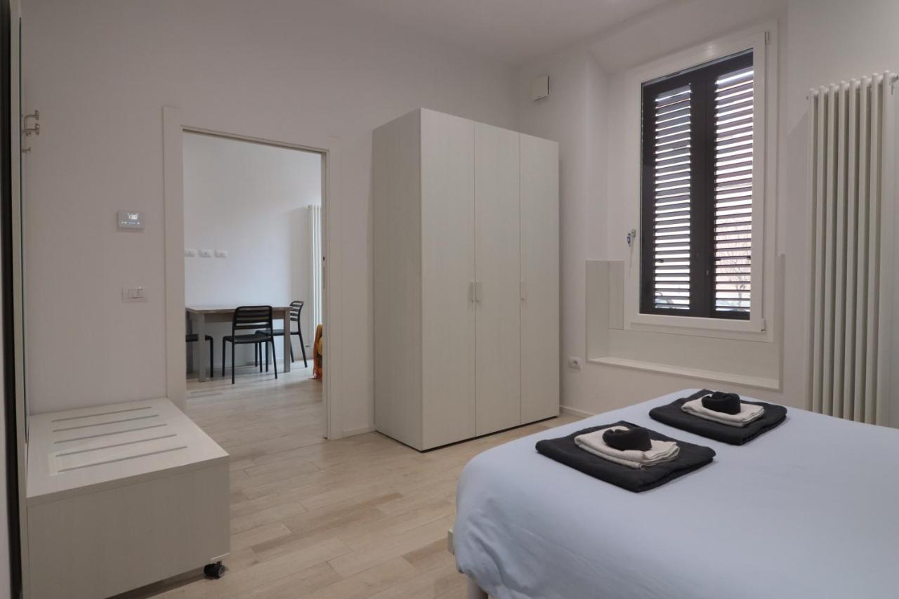 Moon Bologna Apartment ภายนอก รูปภาพ