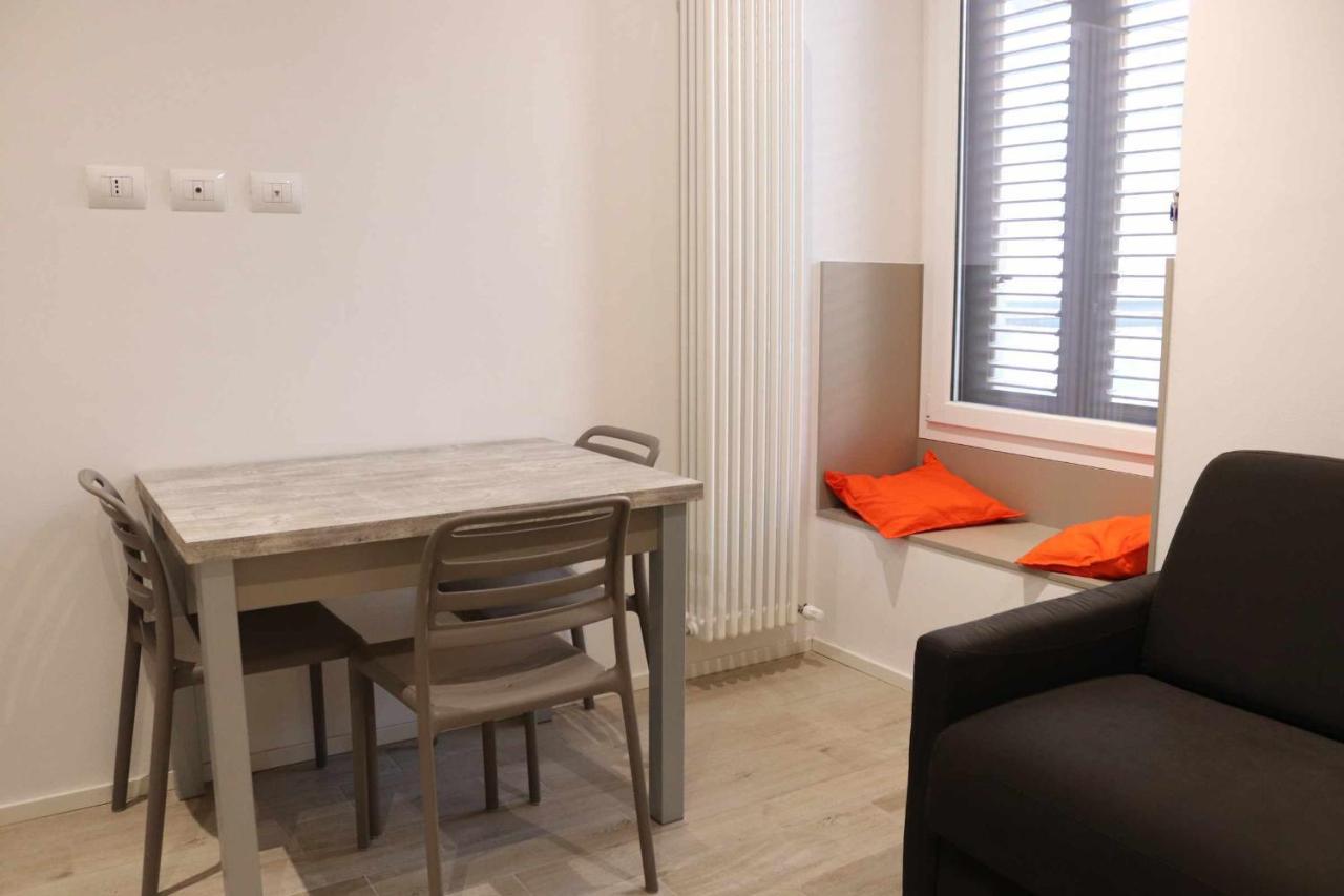 Moon Bologna Apartment ภายนอก รูปภาพ